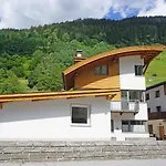 Hoeferau By Interhome